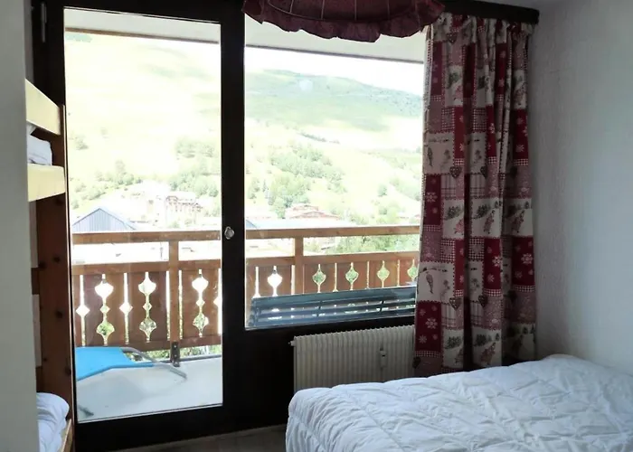 6 Pers. Pied Des Pistes - 2 Pieces 6 Personnes Mae-8812